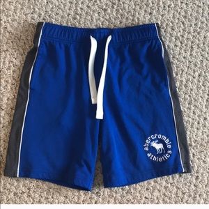 Boys Shorts size L